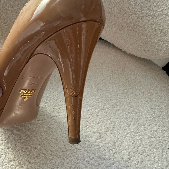 Prada Nude Patent Leather Peep Toe Pumps – Size 39 (US 9) - Picture 4 of 5
